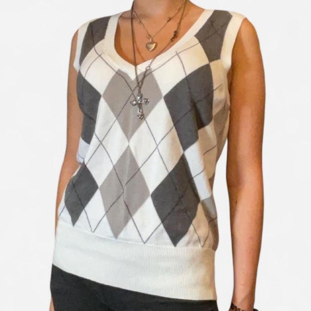 Unbranded Women's White and Grey Jumper